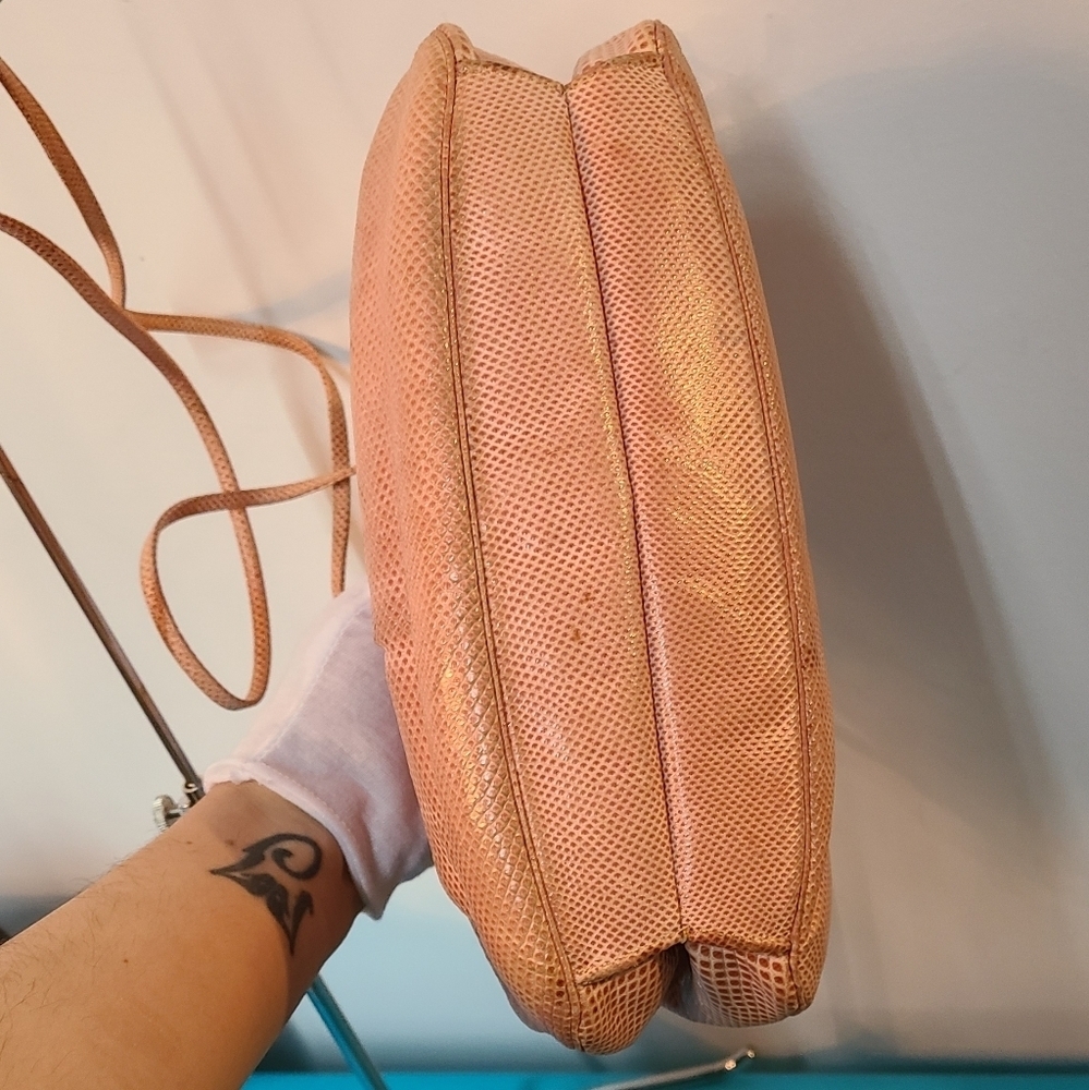 Judith Leiber Karuna Lizard Clutch/Crossbody - Picture 10 of 16
